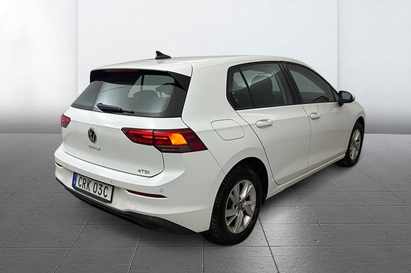 Bild 5 av Volkswagen Golf 1.0 eTSI Aut Cockpit Kamera AdaptivFH LED 110hk