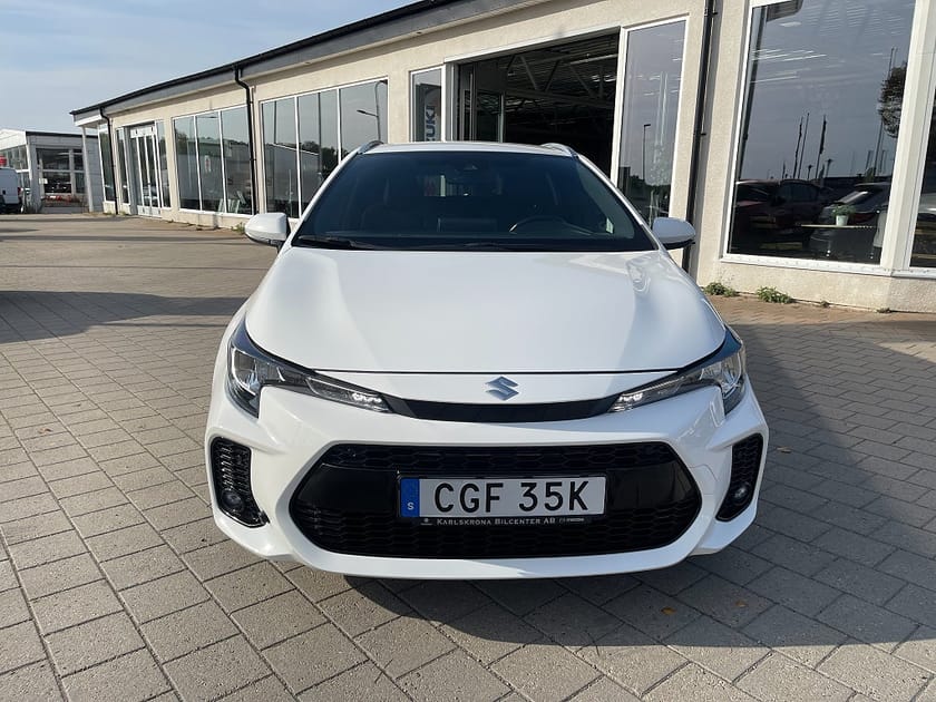 Bild 2 av Suzuki Swace Hybrid