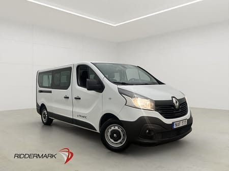 Renault Trafic Kombi Lång 1.6dCi Värmare PDC Dragkrok 9-Sits