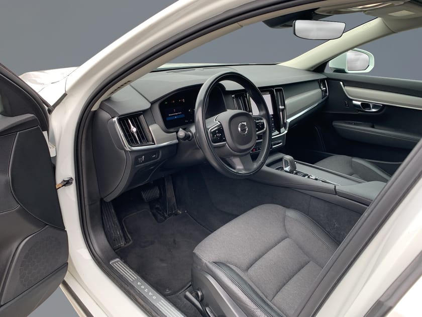 Bild 5 av Volvo V90 B4 AWD Diesel Momentum Advanced Edt