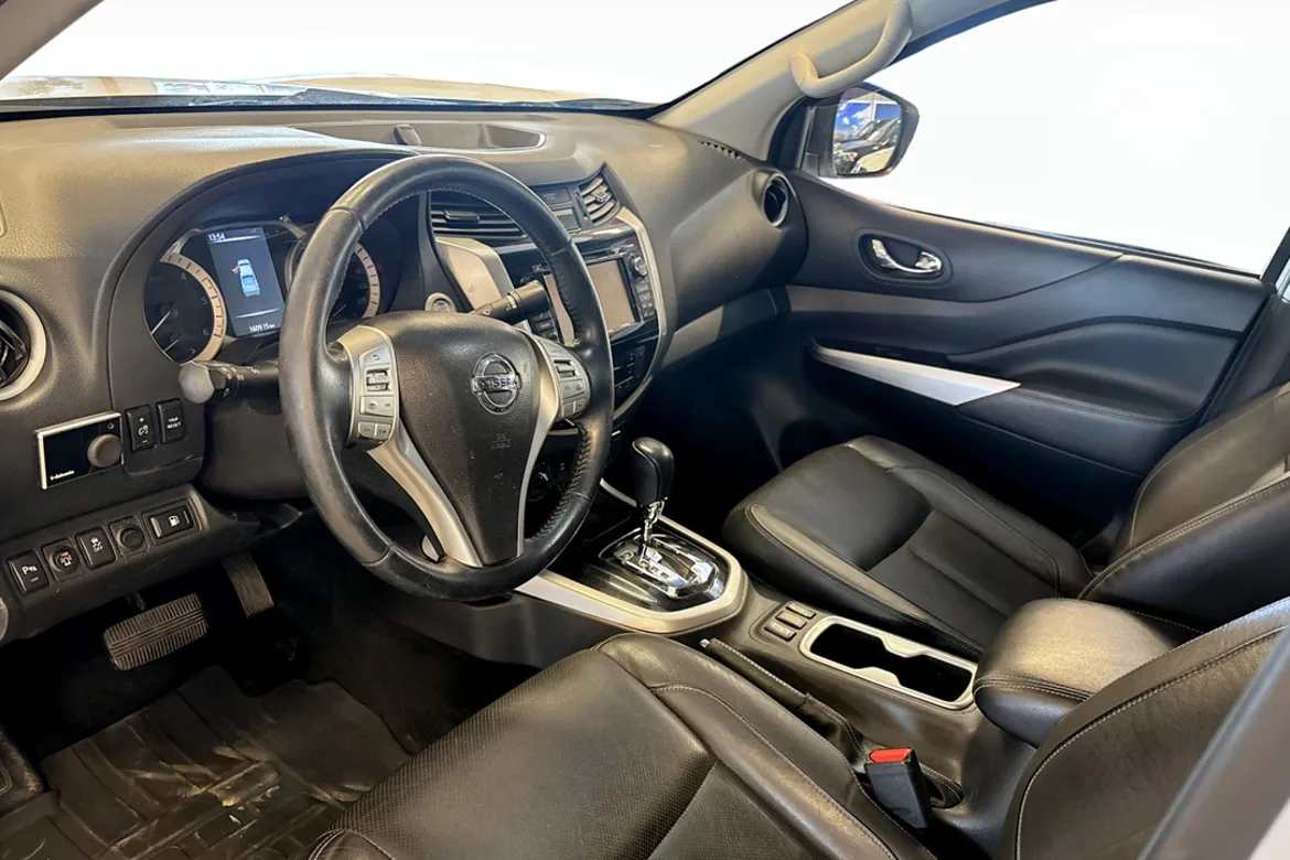Nissan Navara Dubbelhytt