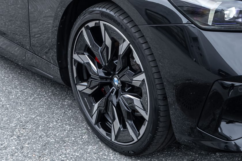 Bilde 3 av BMW i5 xDrive40 Touring M-SportPro M-MultiSeter BW Krok Pano