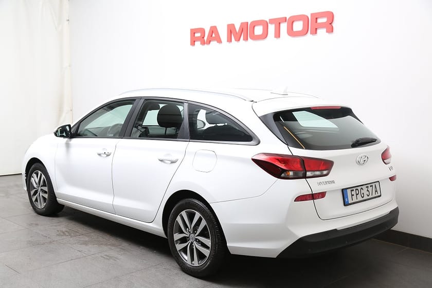 Bild 4 av Hyundai i30 Kombi 1,4 T-GDi 140hk Trend Aut CarPlay Kamera