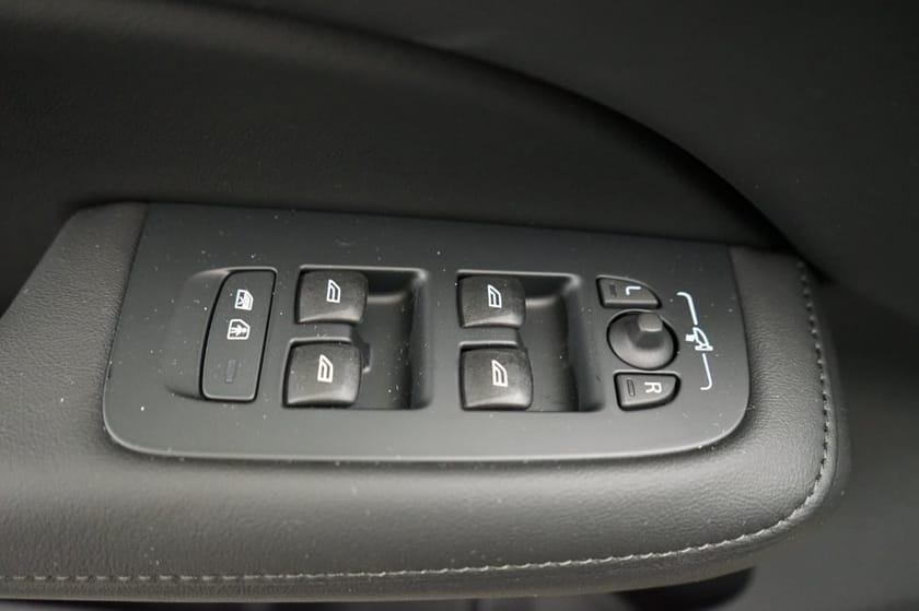 Bild 2 av Volvo V60 T6 Plus Dark Nordic Edition