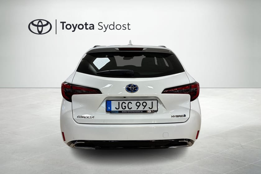Bild 4 av Toyota Corolla Touring Sports Hybrid Active Automat, Backkamera, Adaptiv farthållare, Rattvärme