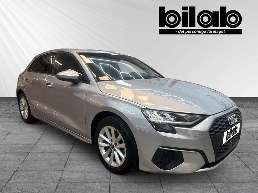 Bild 2 av Audi A3 Sportback 35 TFSI S TRONIC, BACKKAMERA