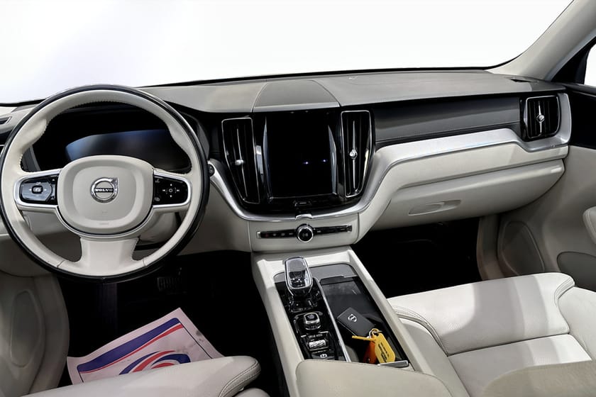 Bild 4 av Volvo XC60 B4 Inscription