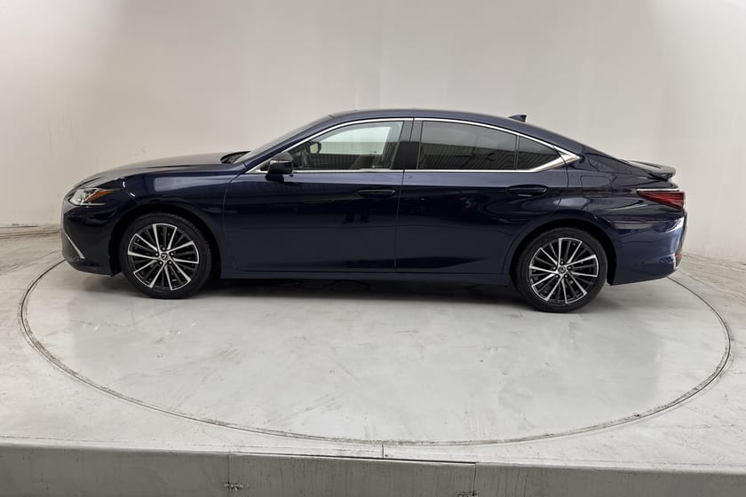 Bild 2 av Lexus ES 300h (218hk)