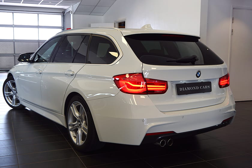 Bild 3 av BMW 330i Touring M Sport Drag Navi Auto,