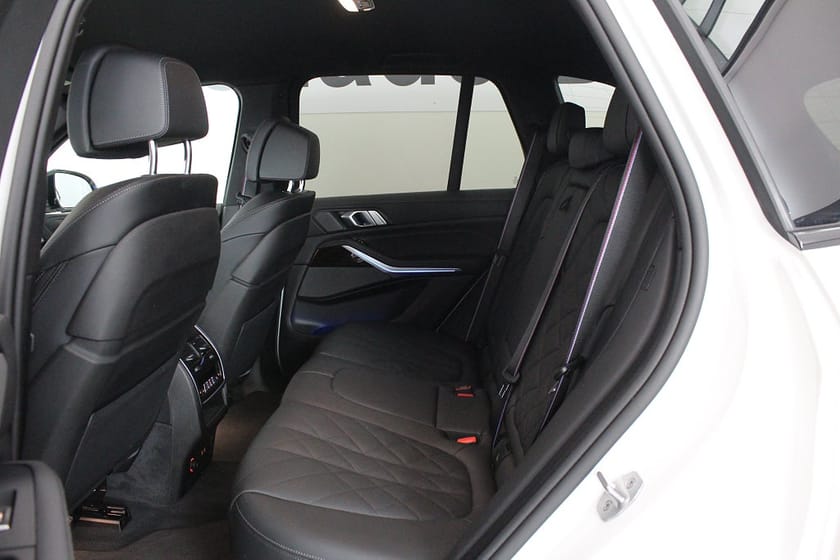 Bild 5 av BMW X5 xDrive30d M Sport Pro H/K Drag Värmare Comfort Access