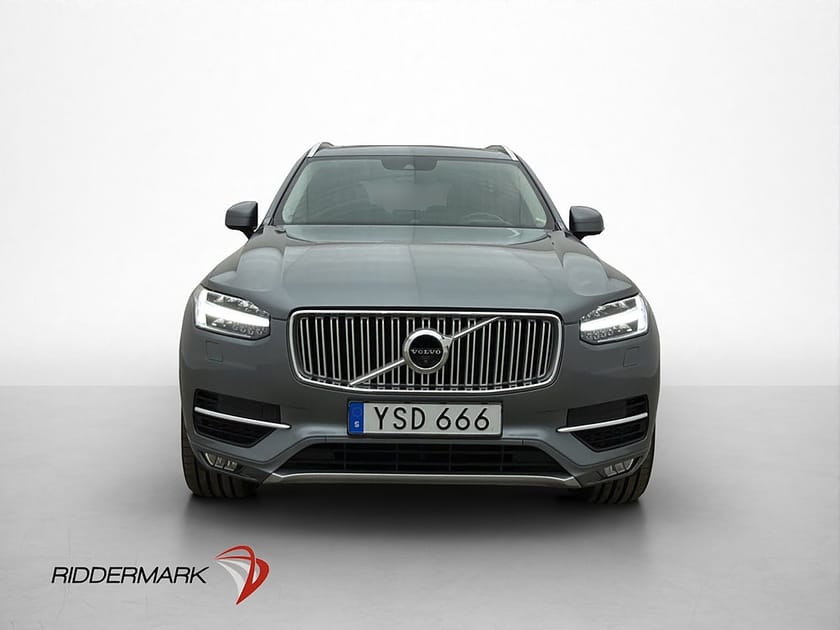 Bild 2 av Volvo XC90 7-seater T6 AWD Inscription 7-Sits Pano B&W Massage HUD