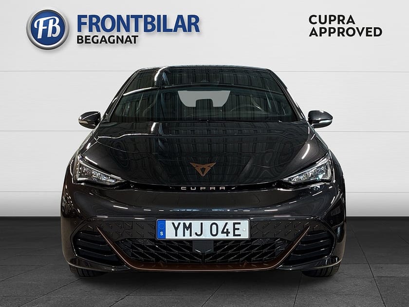 Bild 2 av CUPRA Born e-boost 58 58/B-kamera/Adaptiv-fart/Värmare/19"fälg/231 Hk
