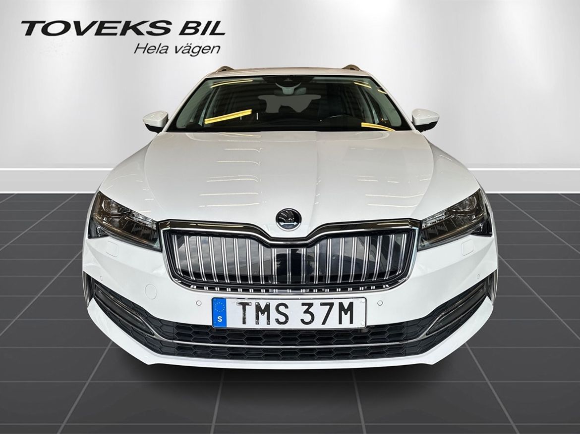 Škoda Škoda Superb iV Kombi — bild 8