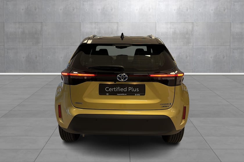 Bilde 4 av Toyota Yaris Cross Hybrid AWD-i ACTIVE TECH/NAVI/ADAPTIV CC+++