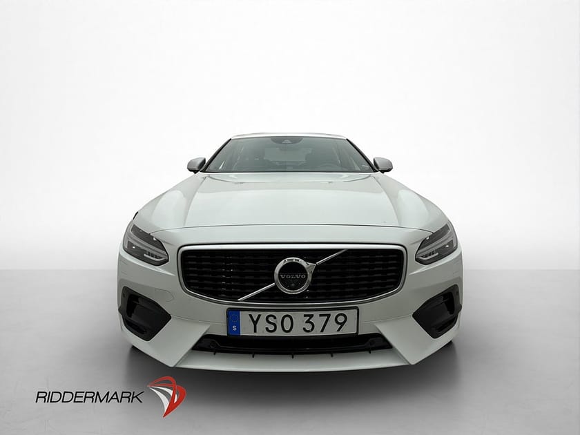 Bild 2 av Volvo S90 T6 AWD R-Design Dragkrok Värmare Taklucka B&W 360°