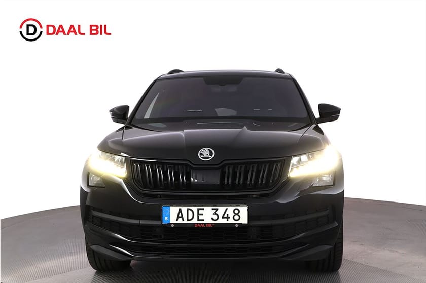 Bild 2 av Škoda Kodiaq 7-Seater 2.0 TDI 4x4 190HK SPORTLINE 7-SITS DRAG PANO P-VÄRM
