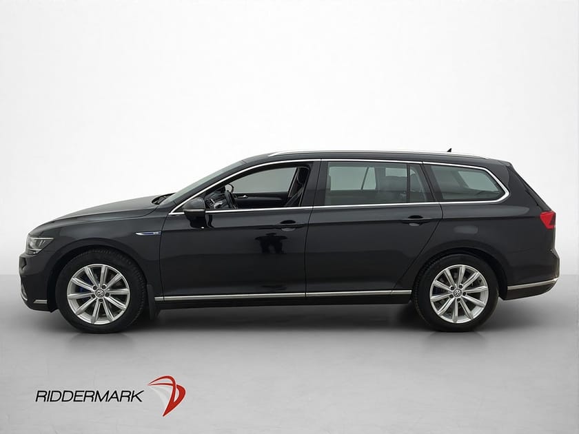 Bild 4 av Volkswagen Passat Sportscombi GTE 1.4 TSI Kamera Värmare Drag CarPlay