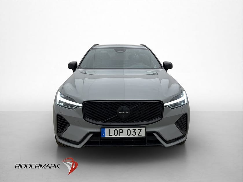 Bild 2 av Volvo XC60 T6 350hk AWD Plus Black Nordic MOMS H/K Värm Drag