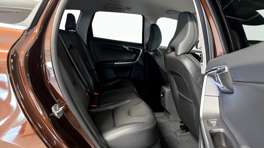 Bild 5 av Volvo XC60 D4 Classic Momentum 190hk