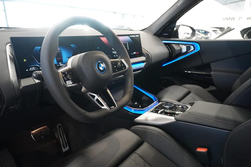 Bild 2 av BMW X3 30e xDrive