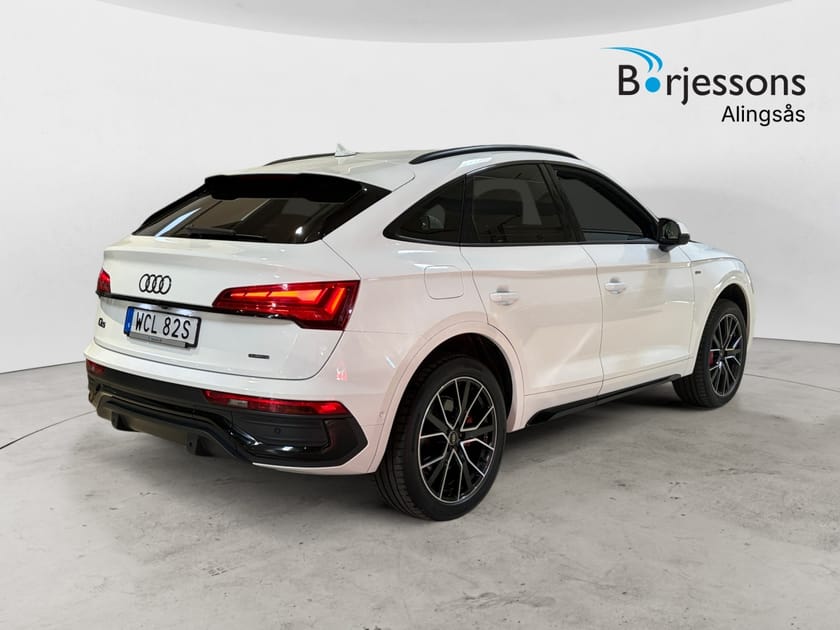 Bild 3 av Audi Q5 55 Sportback TFSI e quattro TFSIe Q S-Line 367hk Drag/360/El-stolar