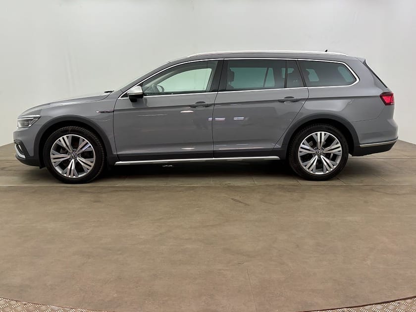 Bild 3 av Volkswagen Passat Alltrack 2.0 TDI DPF SCR 4Motion Drag Kamera Värmare