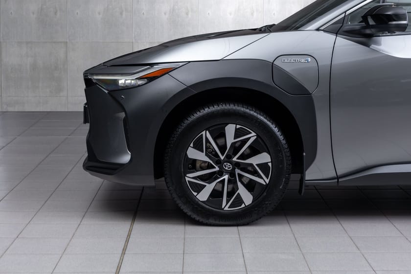 Bilde 3 av Toyota bZ4X AWD Executive