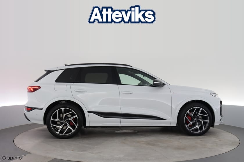 Bild 2 av Audi Q6 e-tron quattro