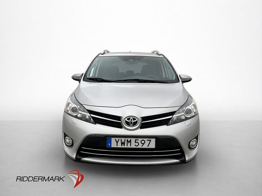Bild 2 av Toyota Verso 1.8 Intense 7-Sits Kamera Halvskinn En-Brukare
