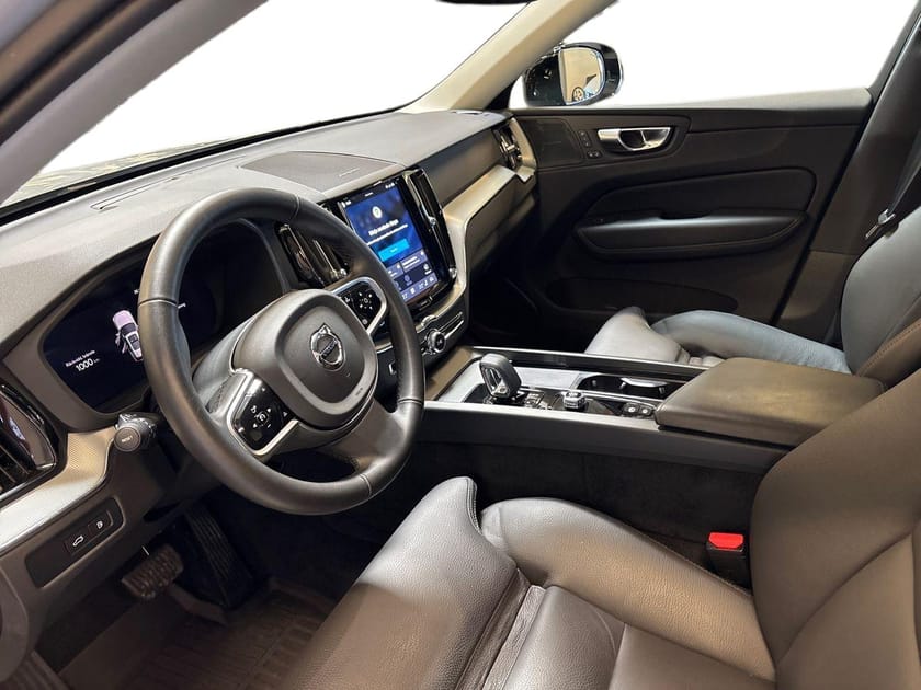 Bild 5 av Volvo XC60 T6 Plus Dark Nordic Edition, Parkeringskamera 360, Harman/Kardon, Tonade rutor
