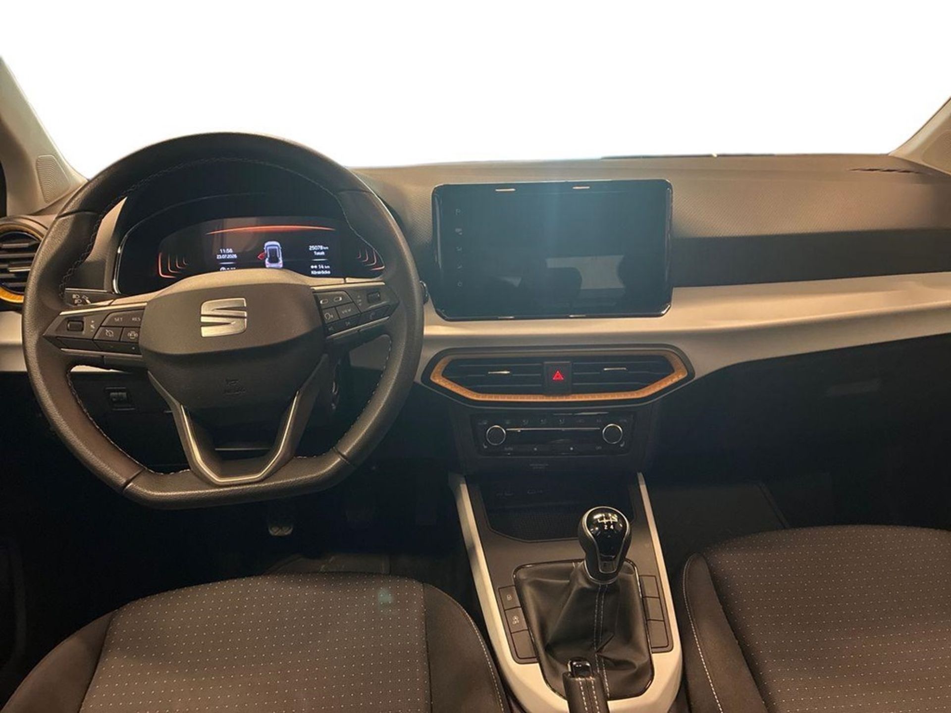 Seat Arona 1.0 TSI STYLE 95 HK 2023, bild 7/10