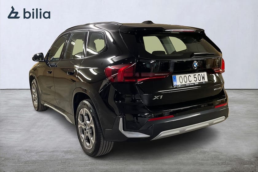 Bild 2 av BMW X1 sDrive18i X Line Navigation Kamera El-Stolar minne
