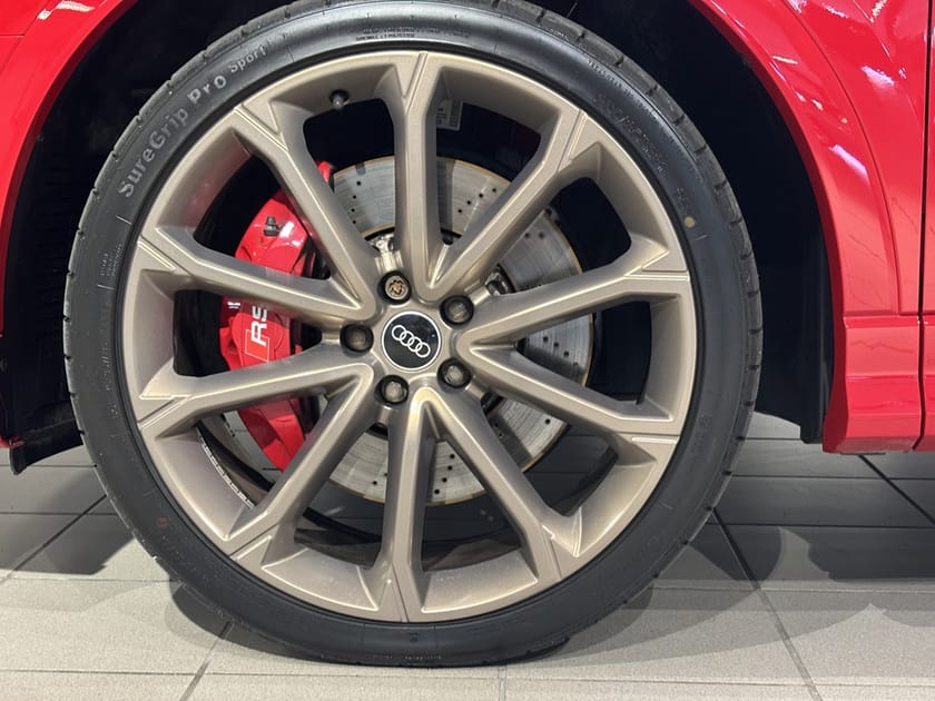 Bild 2 av Audi RS Q3 Sportback 400 HK S TRONIC