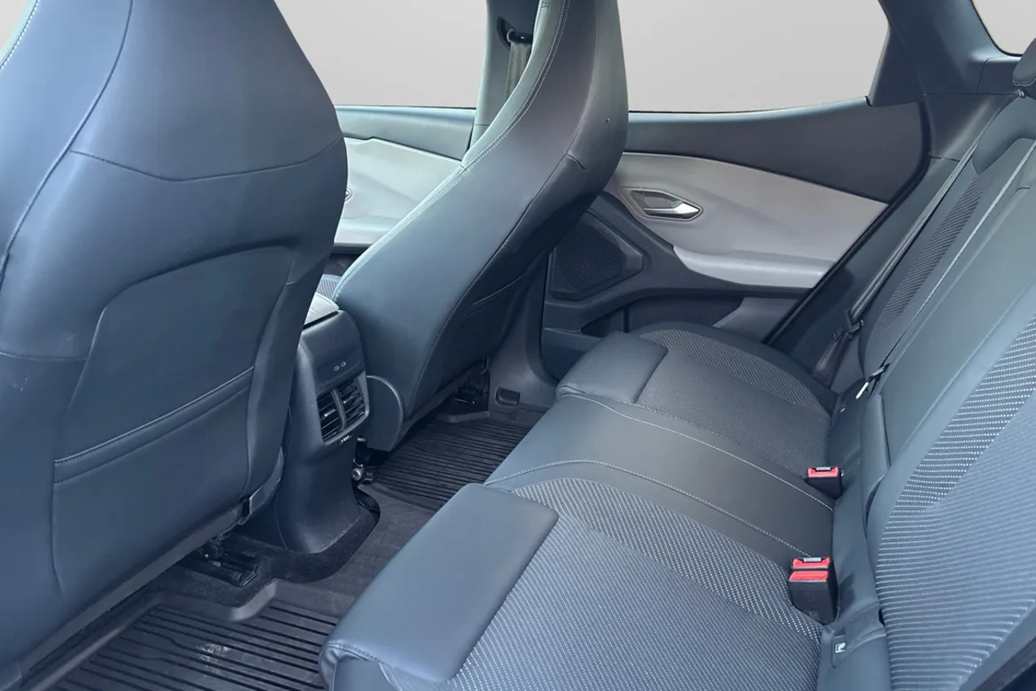 Ford Explorer EV Extended Range RWD