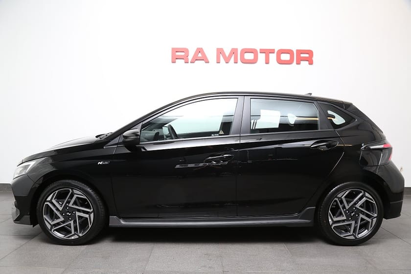 Bild 2 av Hyundai i20 1.0 T-GDI MHEV DCT N-Line 100HK | Moms