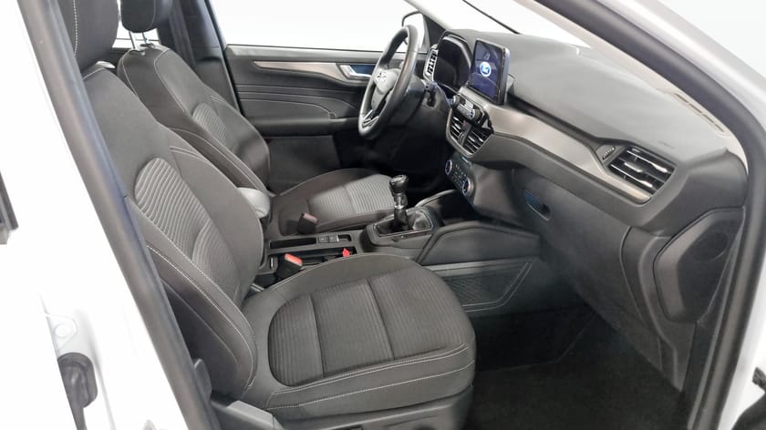 Bild 3 av Ford Kuga Titanium 1.5 EcoBoost 150hk Manuell