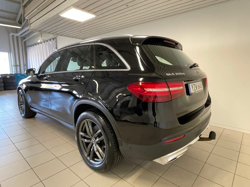 Bild 3 av Mercedes-Benz GLC 220 d 4MATIC