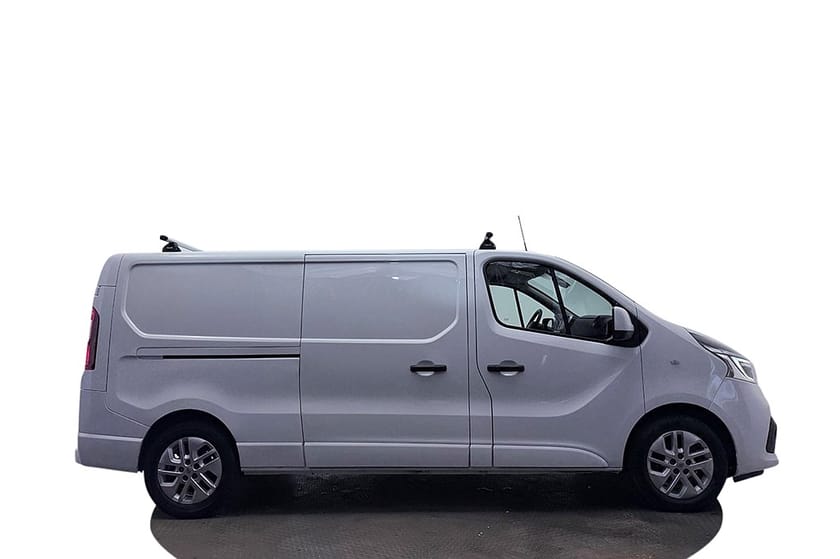 Bild 5 av Renault Trafic Skåpbil Skåp 3.0t 2.0 L2 2xSidodörr Drag Värmare Navi Kamera 3sits