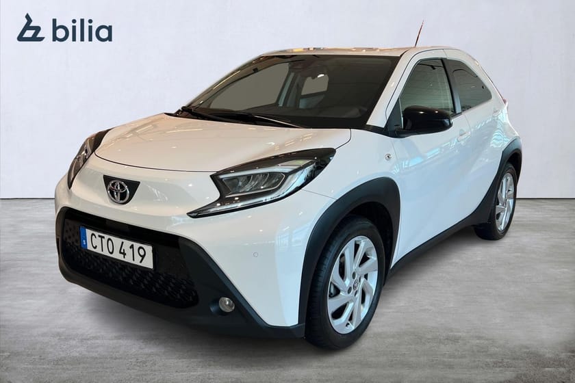 Bild 1 av Toyota Aygo X 1.0 s-cvt play comfort style pack
