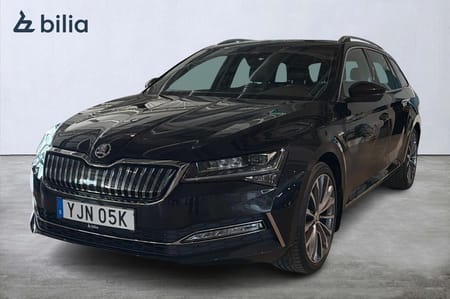Škoda Superb iV Kombi L&K 1,4 TSI 218 HK /PANO/DRAG/VÄRMARE