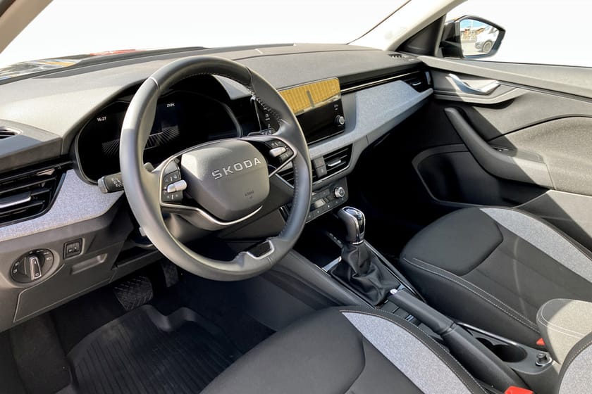 Bild 5 av Škoda Kamiq 1.0 TSI DSG Sekventiell 115hk Backkamera