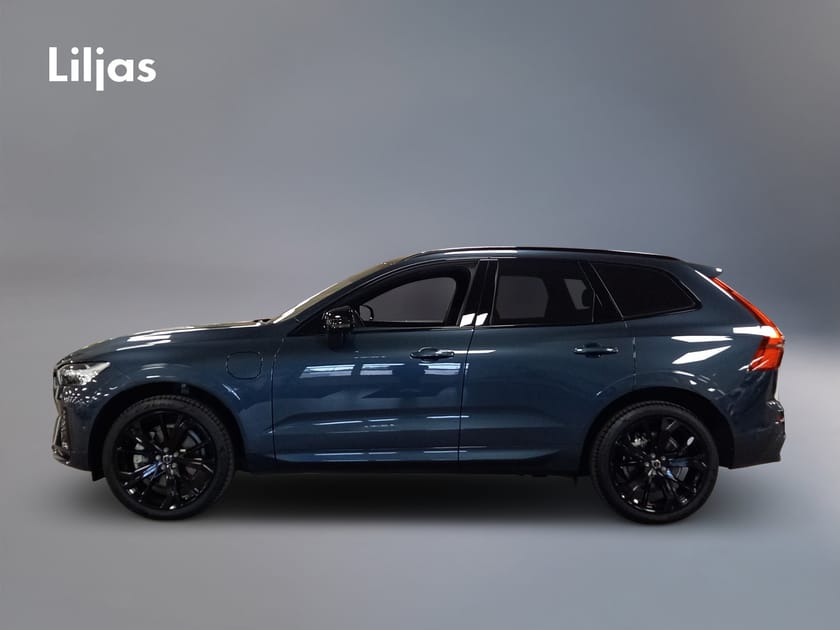 Bild 3 av Volvo XC60 T6 AWD Plus Black Nordic Edition//Drag//360-Kamera//