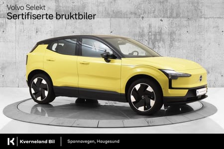 Volvo EX30 Single Motor Extended Range Ultra / 360 kamera /Harman&Kardon/ Panorama /Navi