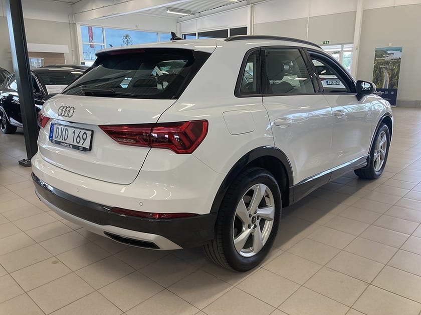 Bild 5 av Audi Q3 35 TFSI Proline Advanced 150 HK Drag Värmare