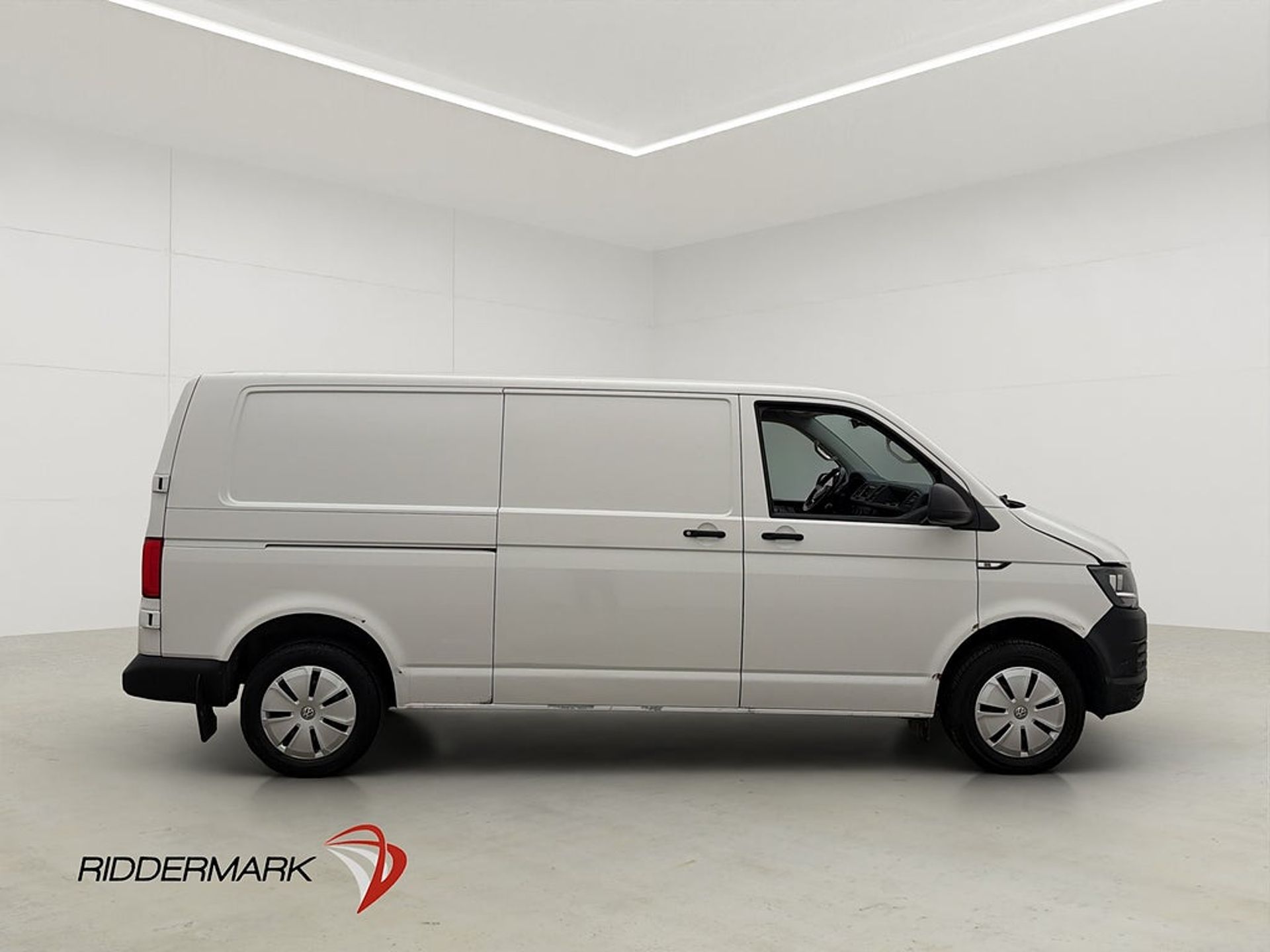Volkswagen Transporter 2019, bild 2/10