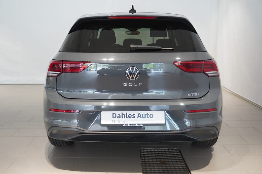 Bilde 5 av Volkswagen Golf 8 life   110etsi     dsg