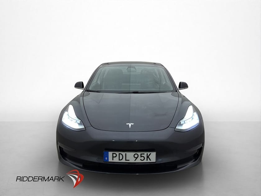 Bild 3 av Tesla Model 3 Long Range AWD 440hk MOMS Autopilot Pano