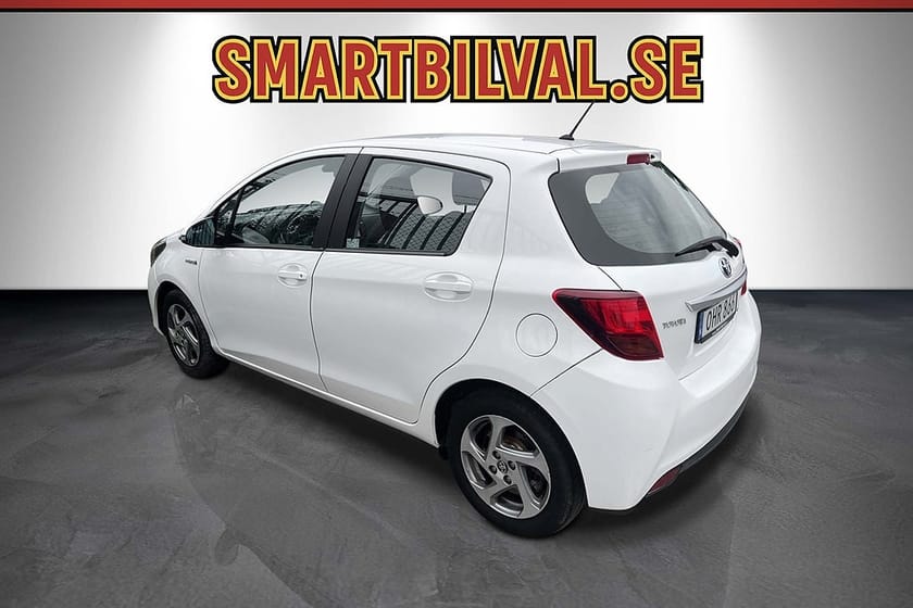 Bild 2 av Toyota Yaris Hybrid e-CVT Active