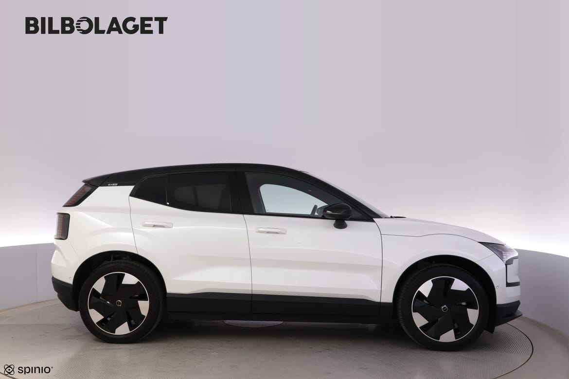Volvo EX30 2024 - miniatyr 2