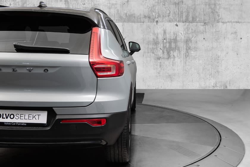 Bilde 4 av Volvo EX40 Twin Motor Performance ULT AWD VOC/PANO/360/H&K/KROK